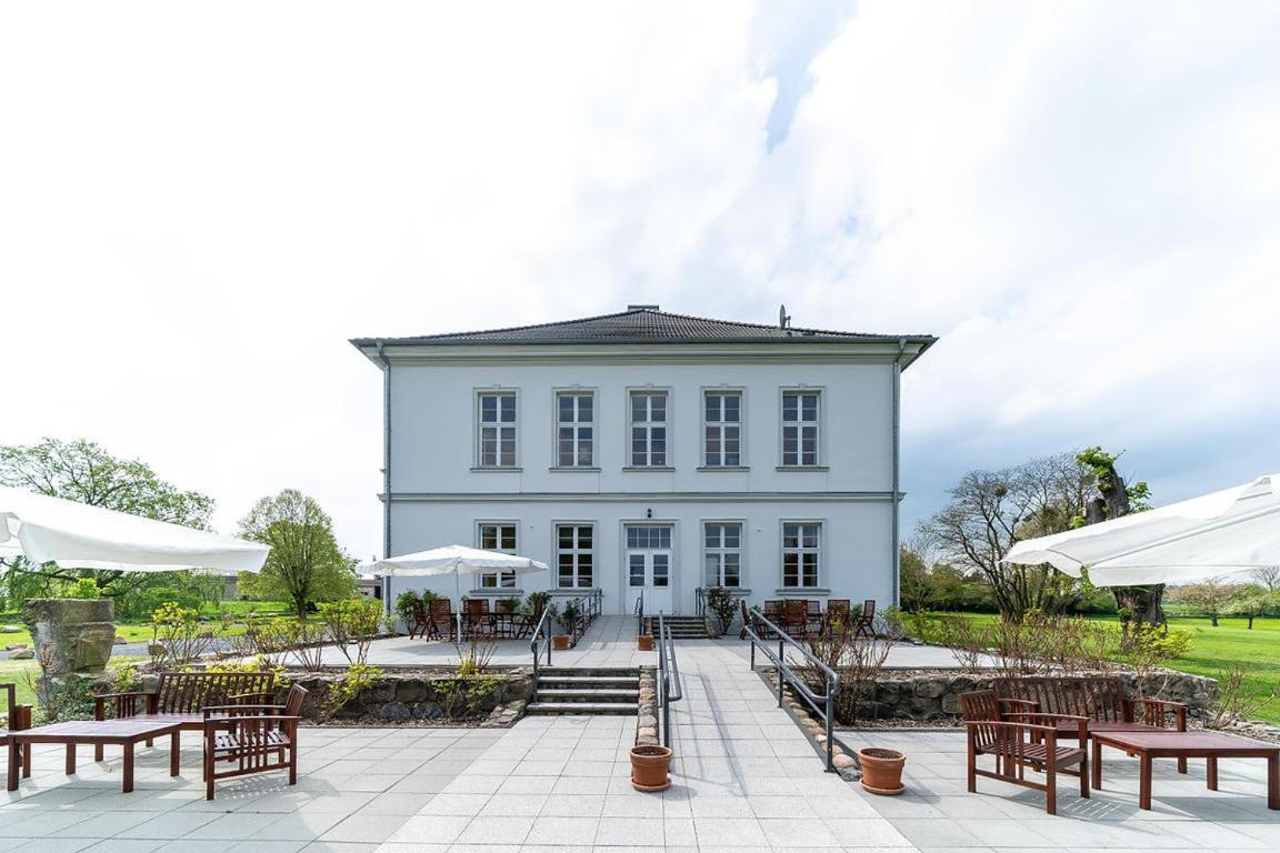 Апартаменты Gutshaus Gross Helle Moelln Экстерьер фото